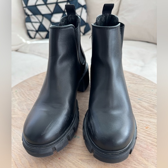 STEVE MADDEN Howler Boots Black Leather Lug Sole Combat Boots Size 7 - Picture 3 of 8